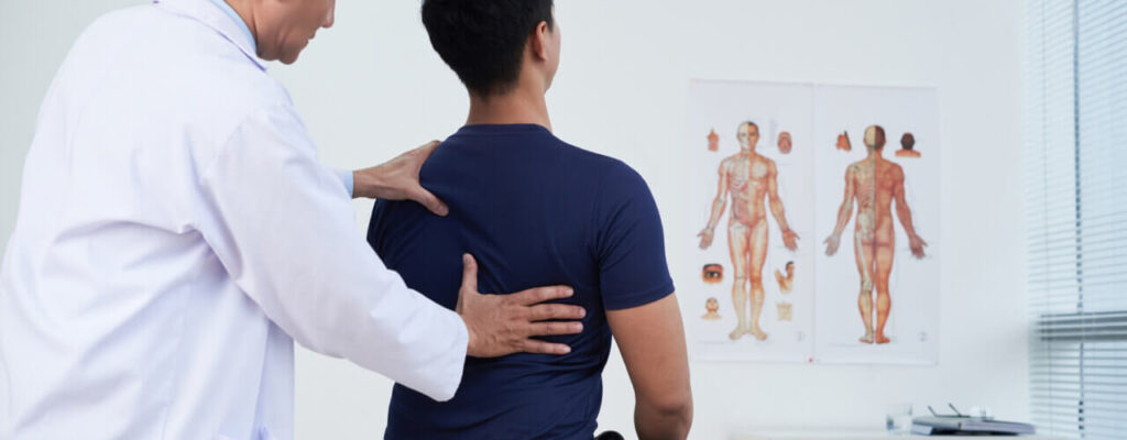 5 Things to Consider Before Undergoing Back Surgery - Peak Performance